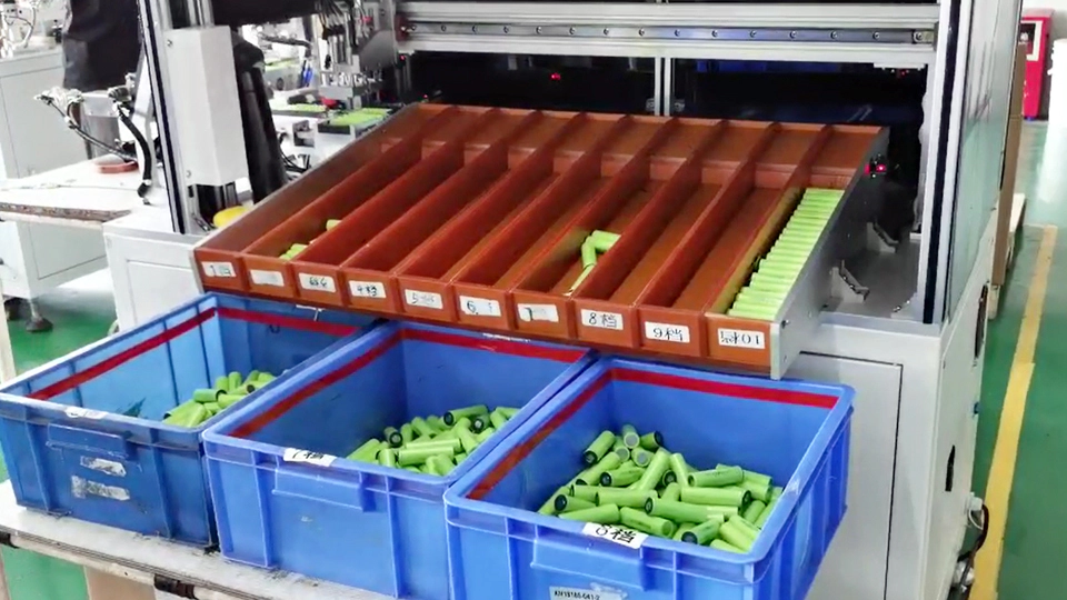 Lithium-ion Battery & LiFePO4 Battery Manufacturer Automatic Sorting Machine