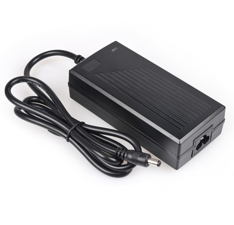 Spard charger YT-42520P for 36V eBike Li-ion Battery 84W 2A Charger